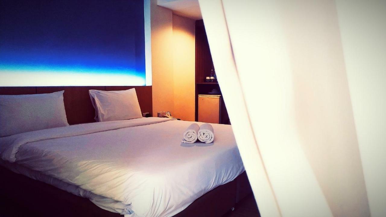 Beerapan Hotel Bangkok Esterno foto